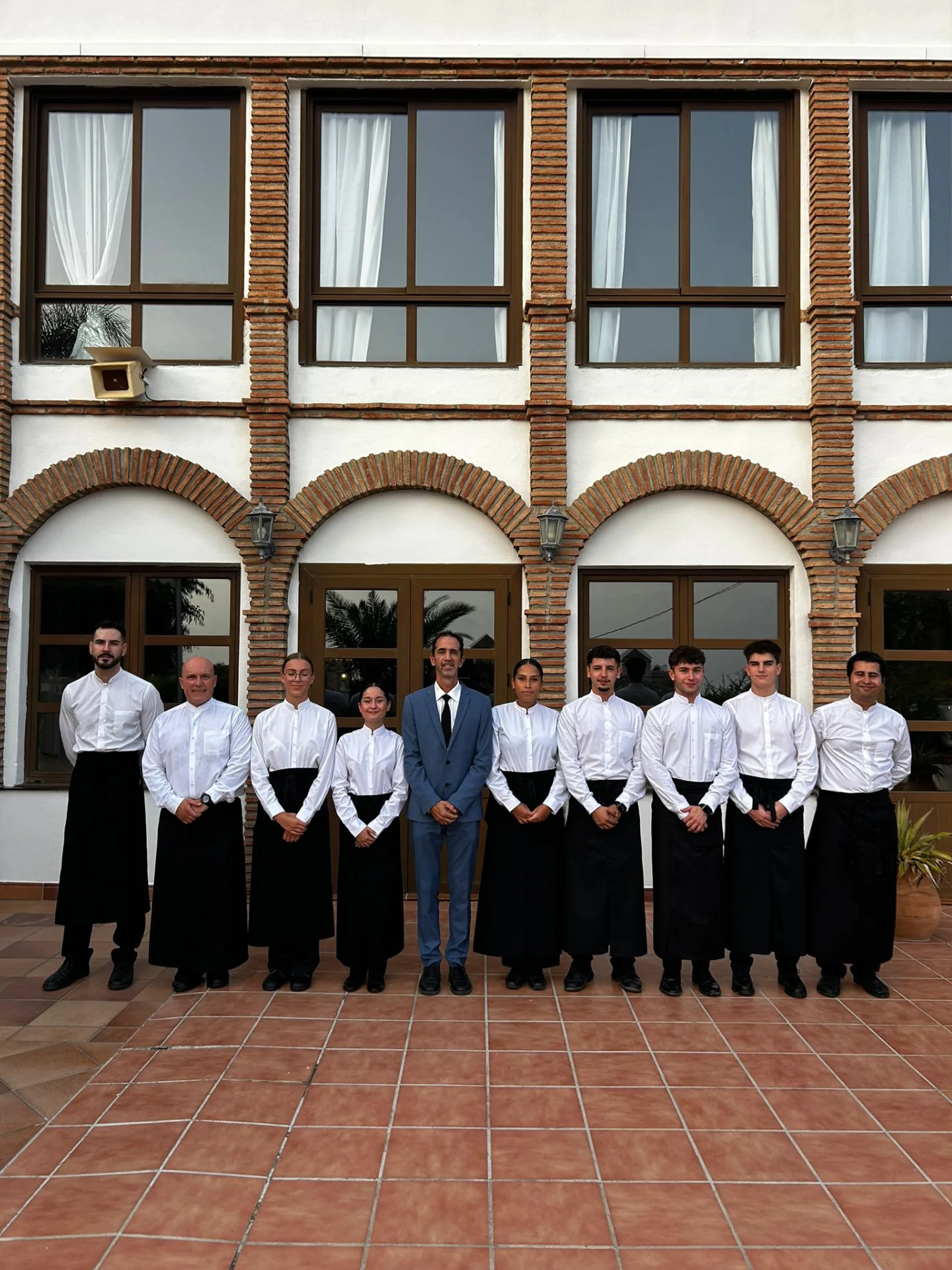 Equipo de MNQ durante un servicio